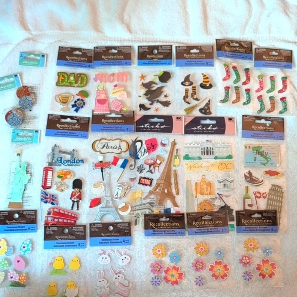 Scrapbooking Lot #5 - Picture 1 of 5
